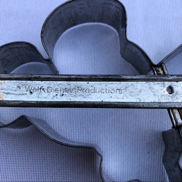 Vintage MICKEY MOUSE COOKIE CUTTER - Picture 5 of 5